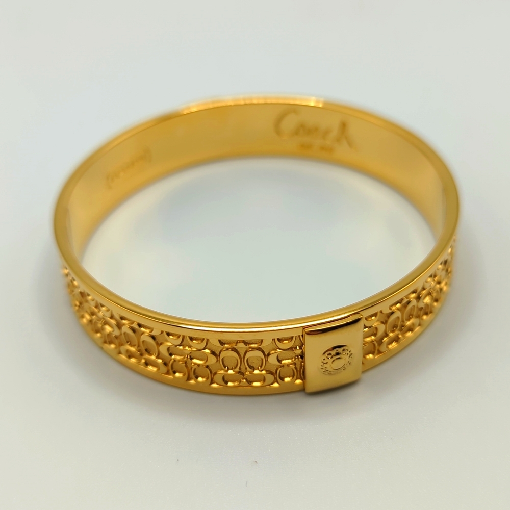 LAST CHANCE SALE!!  Coach Gold C's Bangle Bracelet NWOT
